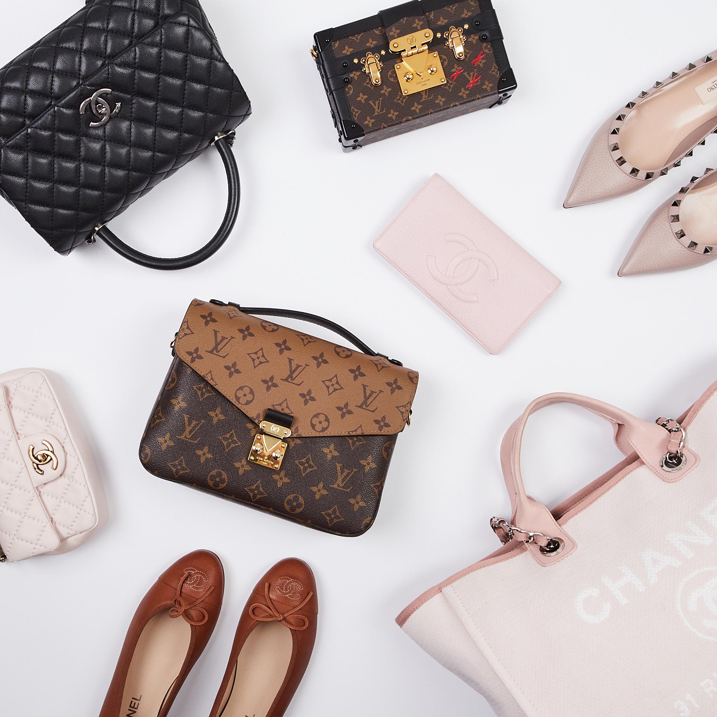 Handbag Lover's Dictionary | YoogisCloset.com