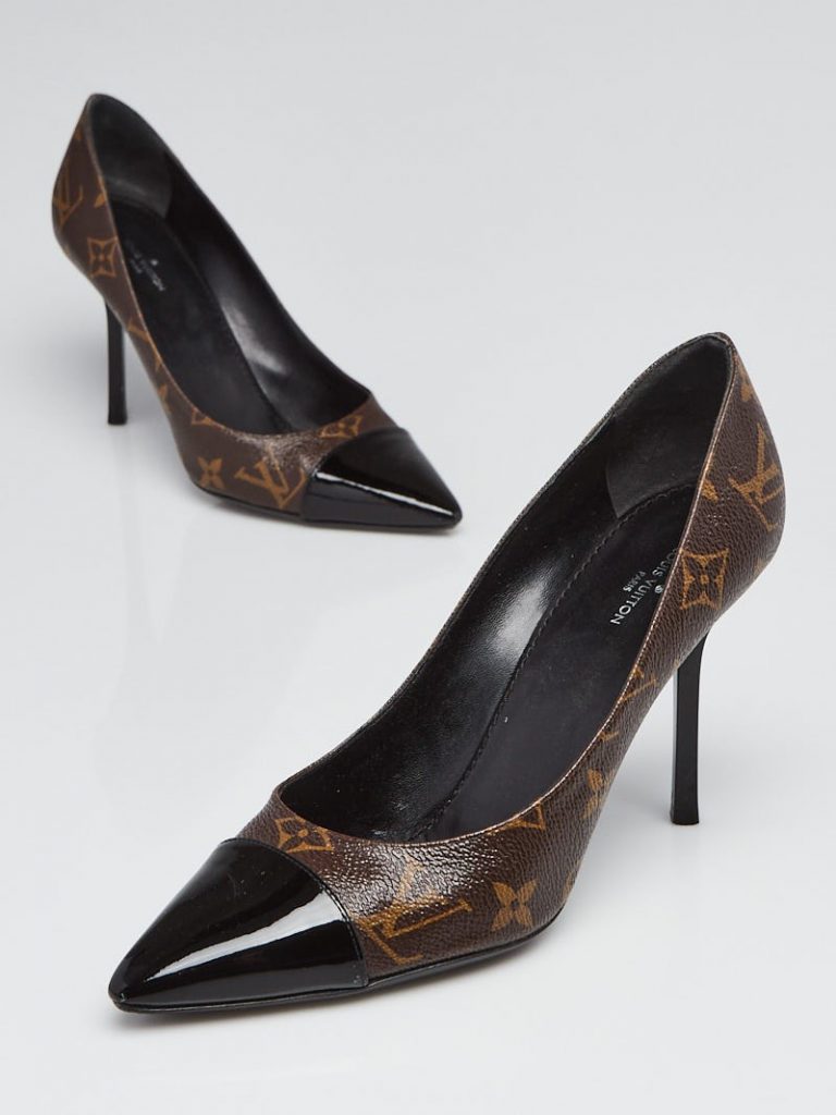 Louis Vuitton Monogram Canvas Pumps